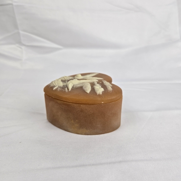 VTG 1974 Design Gifts Intern'l Seagulls Incolay Stone Carved  Heart Trinket Box - Picture 6 of 12